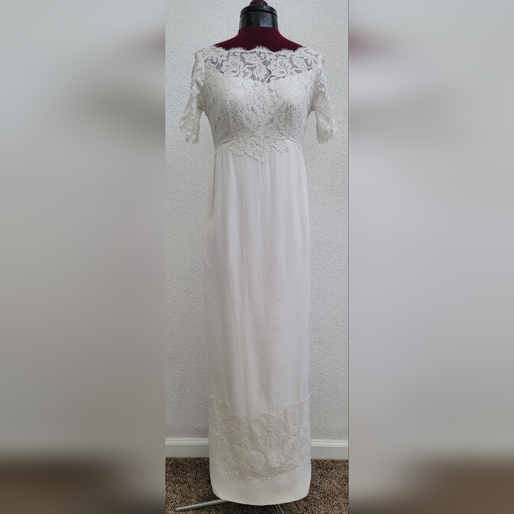 Off White vintage formal dress
